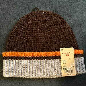 Uniqlo x Marni hat